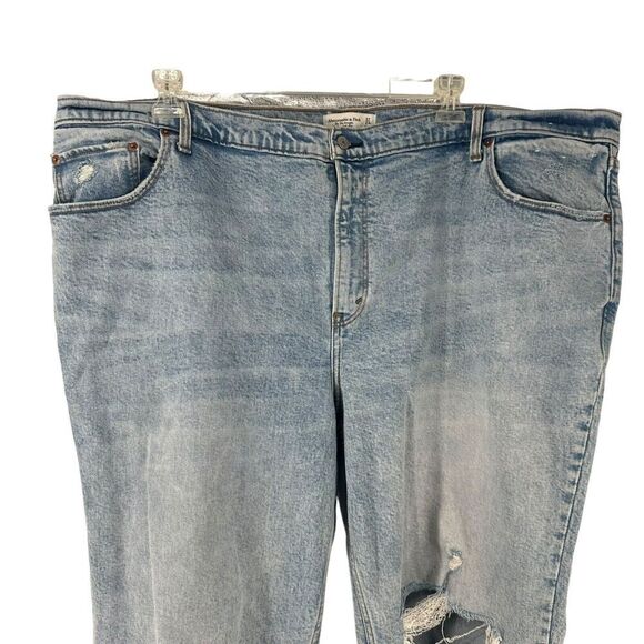 Abercrombie 90s Straight Ultra High Rise Blue Jeans Size 37 24L Distressed Denim - Picture 2 of 6